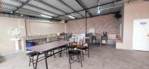 Penal-Debe Resort | Diamonds Exclusive resort