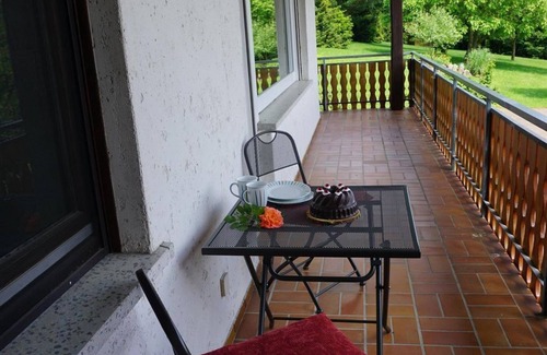 Poppenhausen Apartment | Die Große, Dusche, WC, 2 Schlafräume - Ferienwohnung Öttersbach