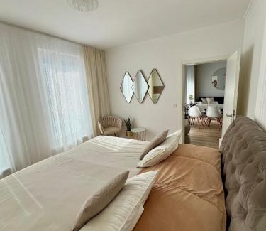 Nove Mesto Apartment | Die Harmonie - Modern Apartment near City Center with Free Private Parking
