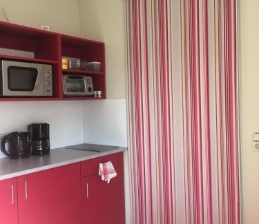 Stotteritz Apartment | die Senfbude - Klein aber fein - wunderschönes Studio-Apartment mit Terrasse und Stellplatz