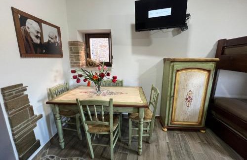 Pietrelcina Bed & Breakfast | Dimora Forgione B&B - Pietrelcina