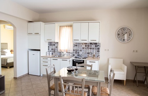 Razata House | Dina Apartments