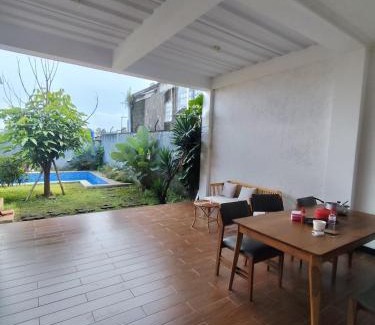 Cileunyi Villa | Dinasty Living Villa