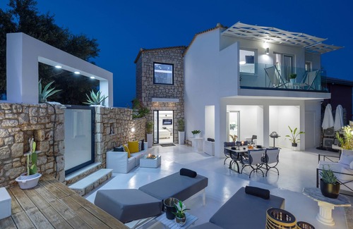 Askos Villa | Dion Villa with Pool in Zakynthos Greece