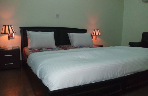Festac Hotel | Dionzec Hotel & Suites