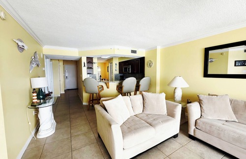 Sunny Shores Condo | Direct Oceanfront 2-bedroom condo with pool, washer & dryer in Ormond Beach