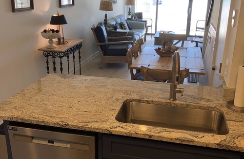 Sunnyside House | Directly on the Beautiful Beach & Gulf Water!