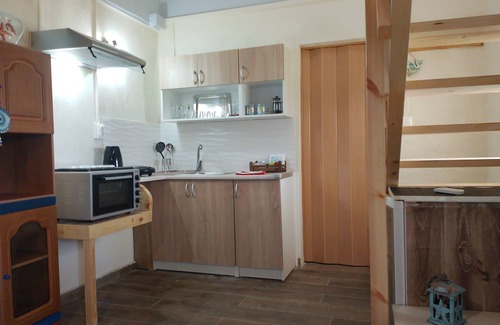 Ag. Georgios House | DIRECTLY ON THE SEA BEAUTIFUL APARTMENT for 2 to 4 guests
