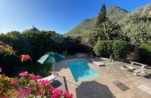 Noordhoek Villa | Disa Villa, Noordhoek at the beach, Chapmans Peak, Solar