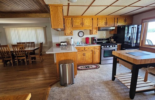 Cushing Cabin | Discount rates for remaining Aug open dates.