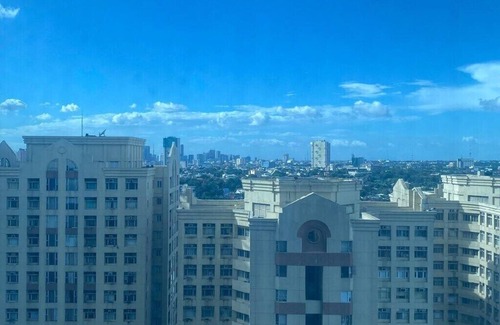 Bagumbayan Condo | Discounted | Elegant 2BR, 2 BA Suite Beside Eastwood Mall