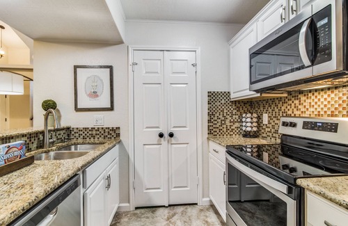 Mesquite House | DISCOUNTED! Modern & luxury Home. TOTALLY RENEWED!