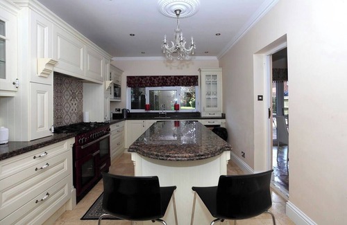 Newborough House | Discover 1340 Lincoln Road, a spacious 6-bed detached house in serene Werrington Village