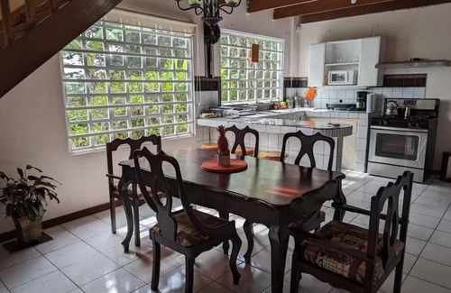 San Antonio de Belen House | Discover beautiful family house in San Jose near airport, only at 40min - 30KM
