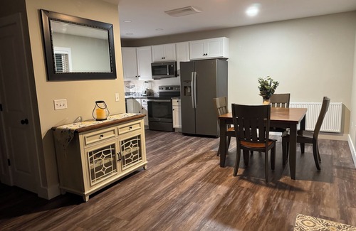 Oakland House | Discover Oakland charm near Colby College 10 min