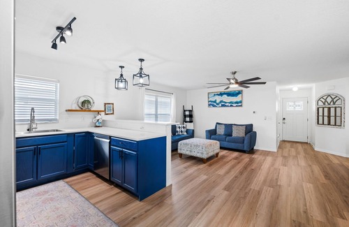 Balm House | Discover the Best of Central Florida from Wimauma