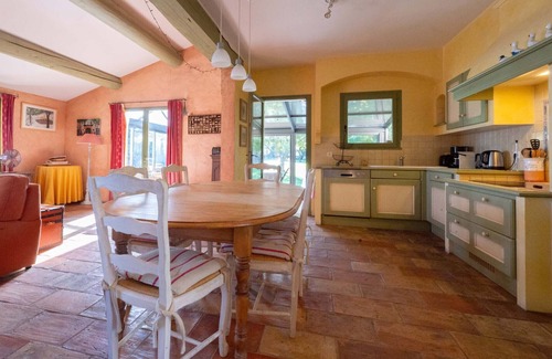 Murs Villa | Discover the Charm of Villa Marius in the Heart of Provence