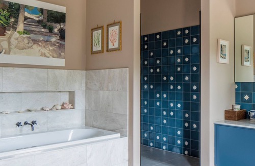 Malmesbury House | Discover the Enchantment of Gilboa House: Where Nature's Palette Meets Luxury in the Heart of Cotswo