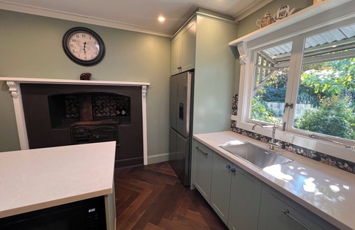 Yarramalong House | Discover the tranquility of Central Coast Hinterland's Breathtaking Beauty