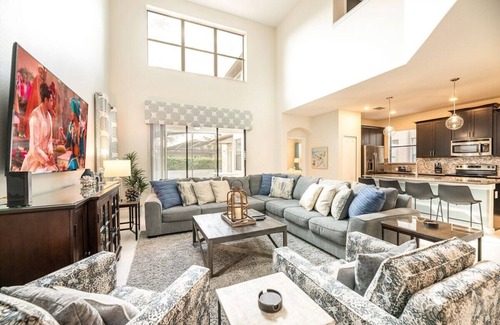 Loughman House | Disney Area – Heated Pool/Spa, Outdoor TV, Walk to Resort Amenities