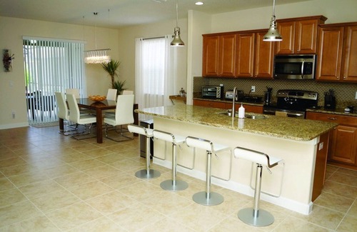 West Kissimmee Condo | Disneyworld/Amazing 6 Bed home/5,7 mi Disney Parks