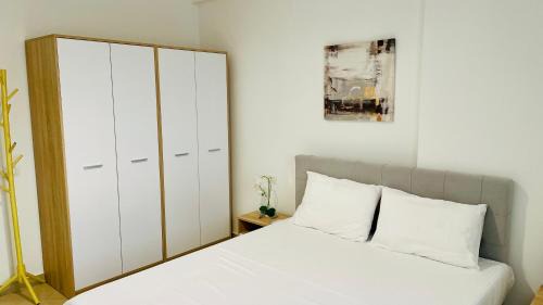Divjake Apartment | Divjaka Apartments 3 - City Center