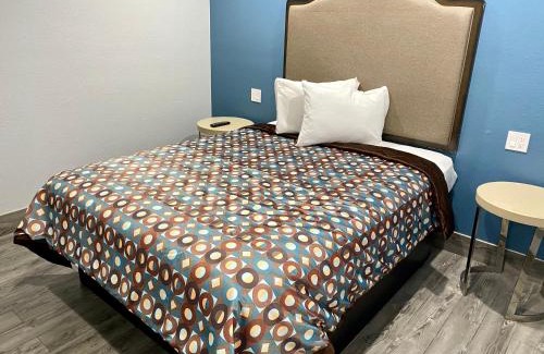 Compton Hotel | Dixie Motel