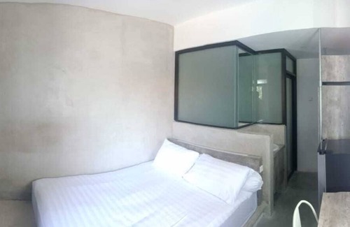 Surabaya House | Djuragan Kamar Gunung Anyar
