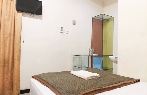 Semarang House | Djuragan Kamar Tiara