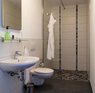 Heinersdorf House | DK Glasmanufaktur GmbH