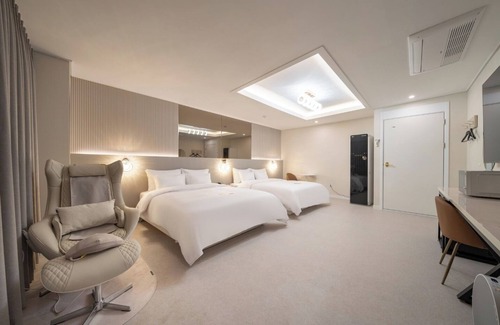 Unseo-dong Hotel | DK INCHEON AIRPORT HOTEL