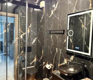 Anatoli Apartment | DK Luxury Living