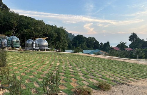 Pulau Perhentian Kecil Cabin | DNAMIE GLAMPING - LUX TENT