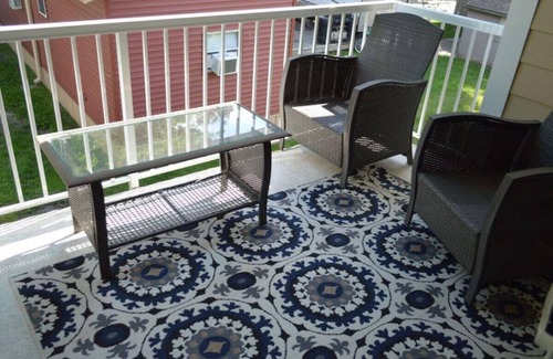 Arnolds Park Condo | Dock Holiday on Upper Gar Lake with Outdoor Pool