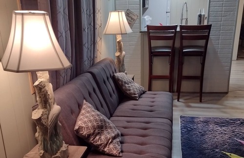 Chassahowitzka House | DOG Friendly! Boat slip/Kayaks, fishing on canal, manatees#Chazz#Zeke'sRetreat