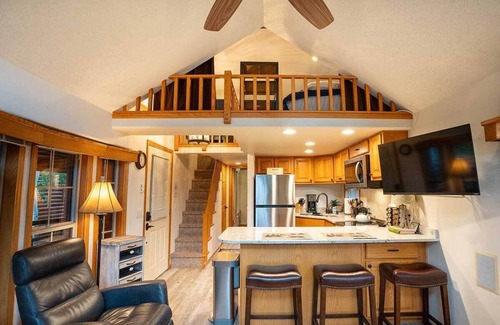 The Highlands Ski Chalet | Dog-Friendly Cabin near Breckenridge Gondola, hiking, bike trails.