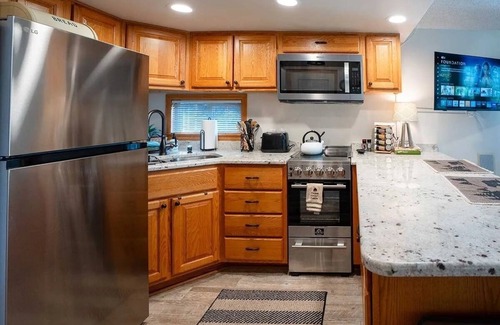 The Highlands Ski Chalet | Dog-Friendly Cabin near Breckenridge Gondola, hiking, bike trails.