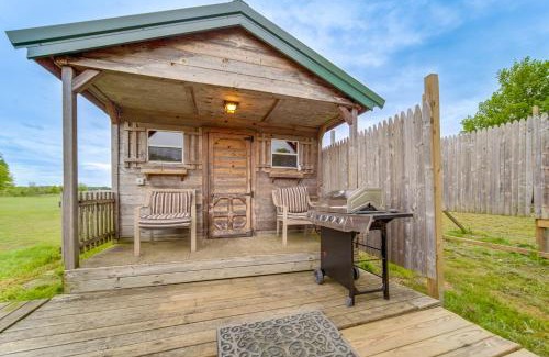 Westford Apartment | Dog-Friendly Cabin Near Pymatuning Lake!
