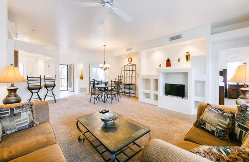 Rancho Vistoso Condo | Dog-friendly condo with pool, hot tub & fitness center