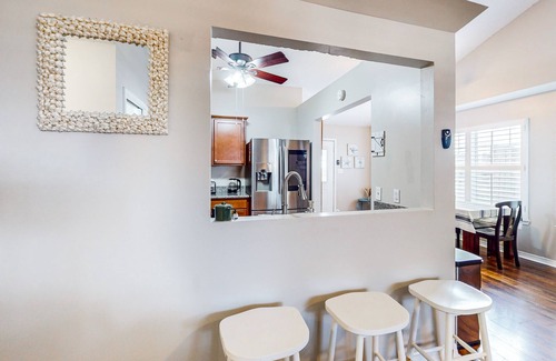 Niceville House | Dog-friendly home near Destin, golf, & sports courts with fireplace, grill, W/D