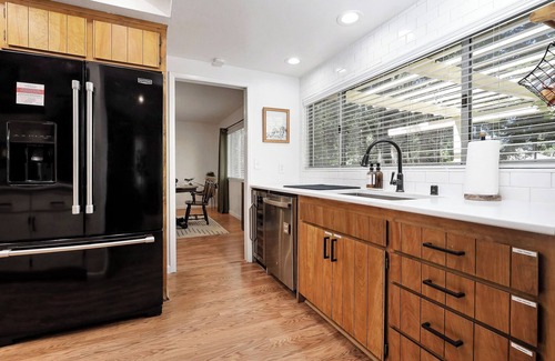 Pollock Pines House | Dog-Friendly Home w/Firepit, Fenced Yard & Office. 5 mins to Apple Hill!