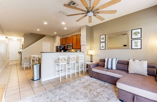 Crestwynd Bay House | Dog-friendly townhouse near Disney with outdoor pool, patio, streaming, W/D, AC