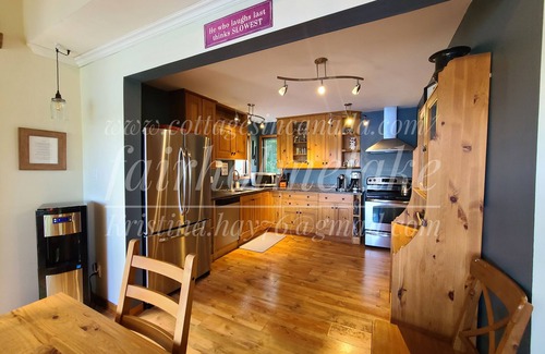 Whitestone Cottage | Dog friendly, waterfront cottage, perfect for families, sleeps 10, boat incl.