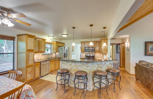 Wills Point House | Dog-Friendly Wills Point Home w/Grill on 10 Acres