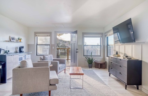 Nehalem House | Dog OK, Riverview, Beach Nearby, Fire Pit