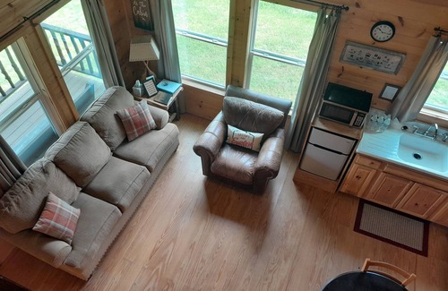 Huntsville Cabin | Dogwood Trail~Private Cabin Near Kings River