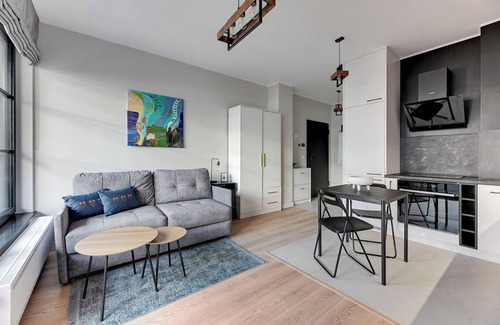 Mlyniska Apartment | Doki Living & Foodhall by Downtown Apartments