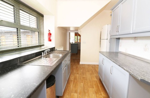Lampeter Cottage | Dolau Farmhouse
