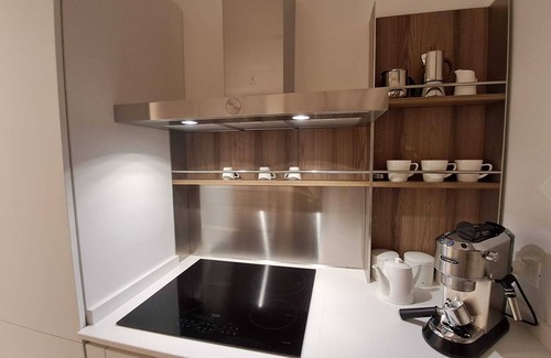 Isnello Apartment | Dolce-Giardino Studio, Cosy Retreat in Scenic Isnello