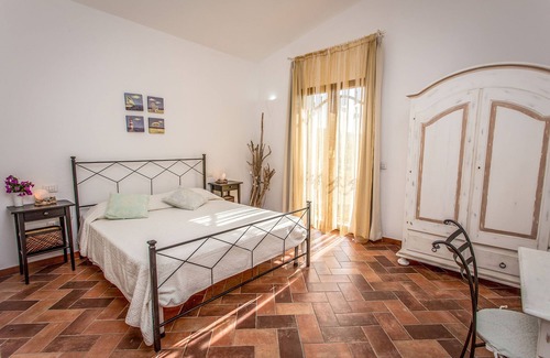 Sa Castangia Bed & Breakfast | Dolce Luna Bed and Breakfast